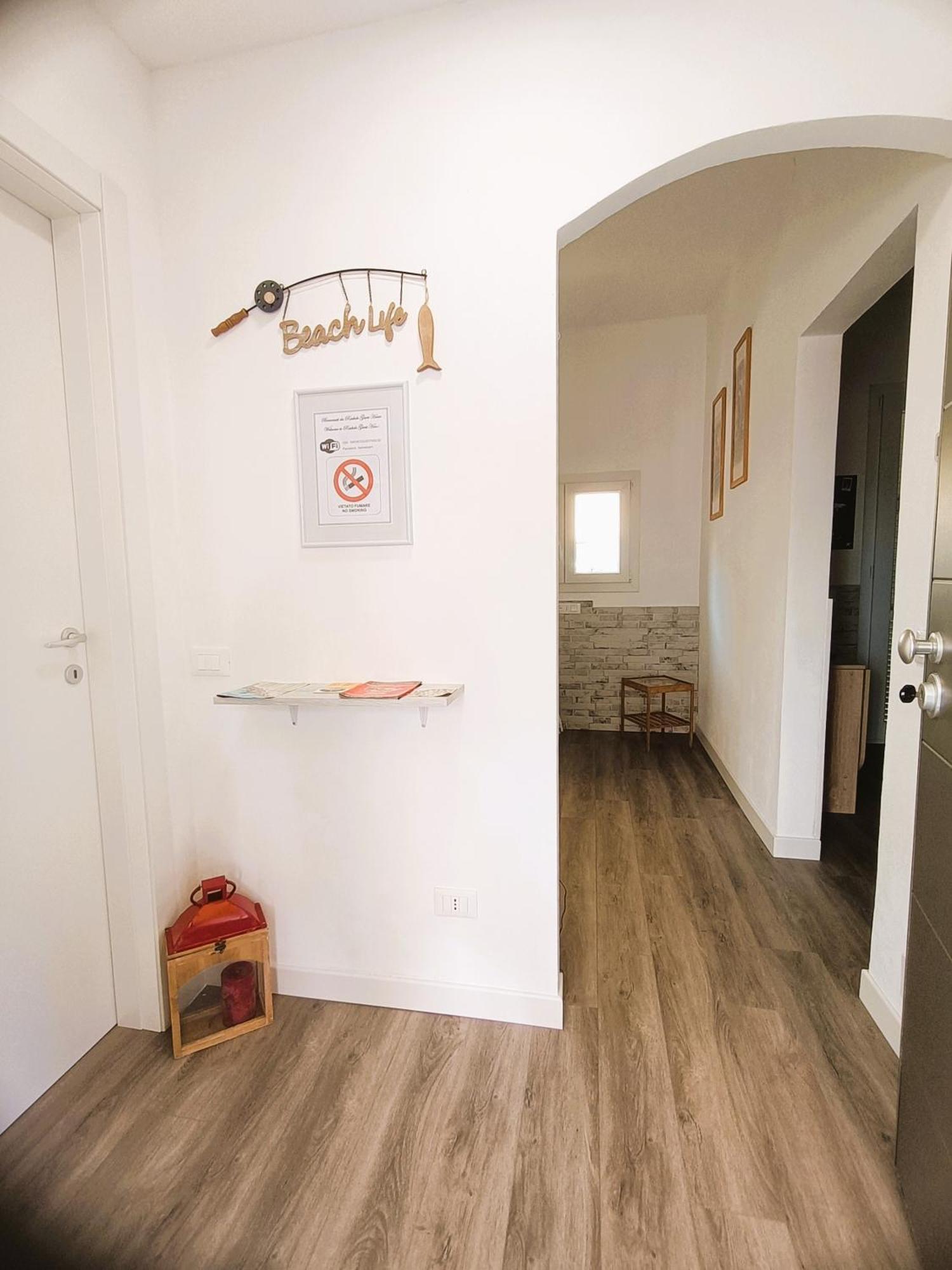 Rachele Guest House ลาสเปเซีย ภายนอก รูปภาพ